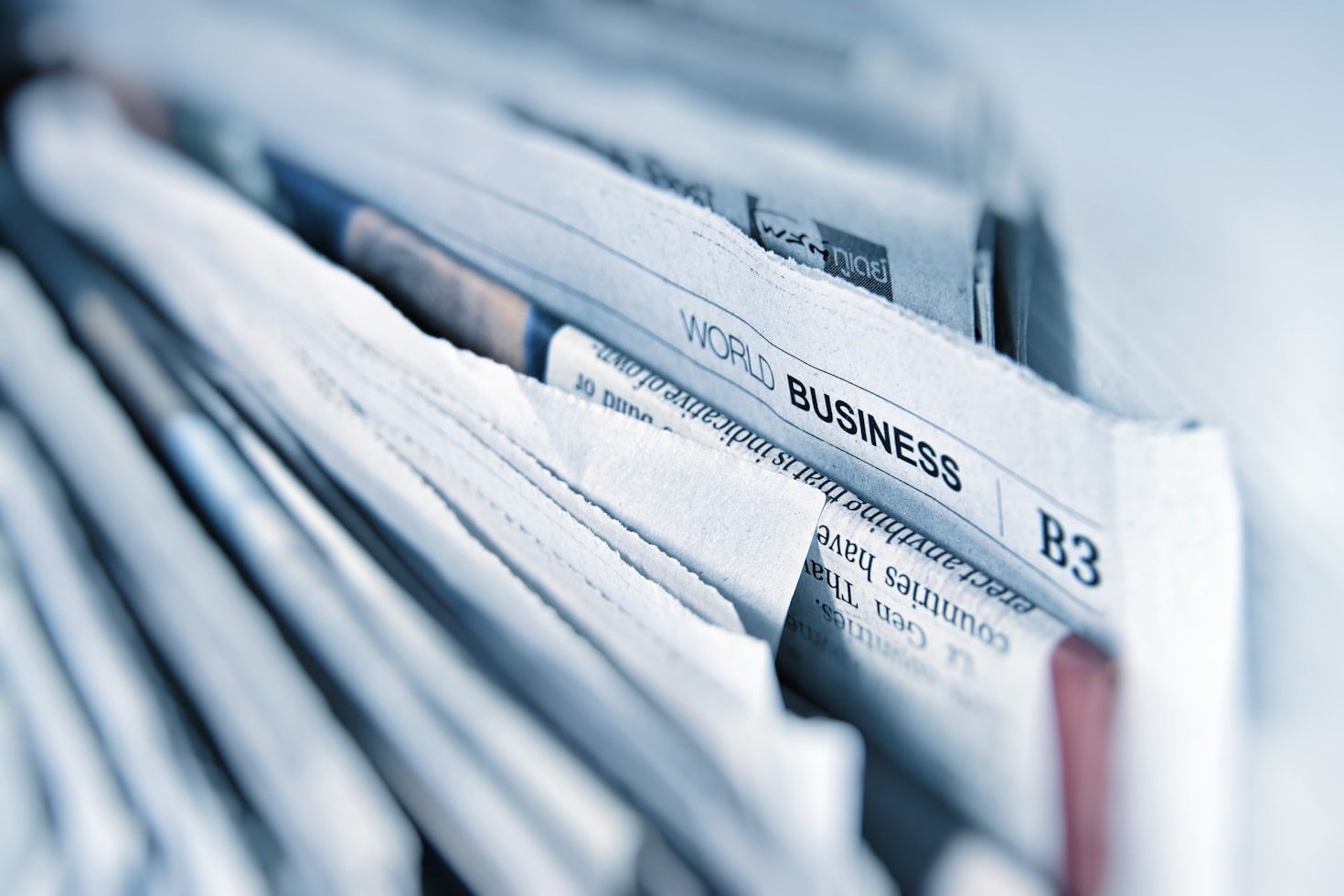 How to Stay Informed in a Busy World